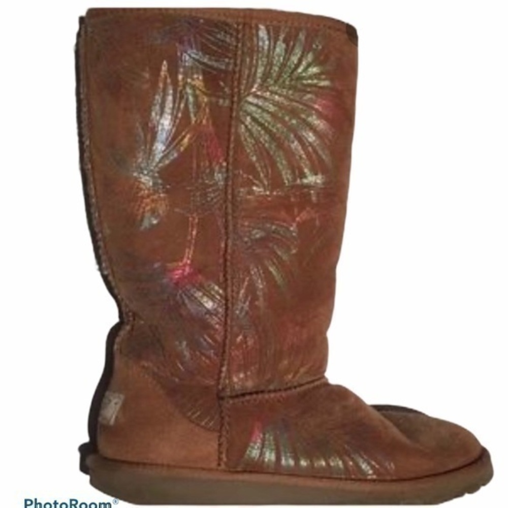 Uggs with rainbow foil size 6